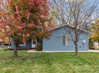 7940 Xerxes Ct N, Minneapolis, MN 55444