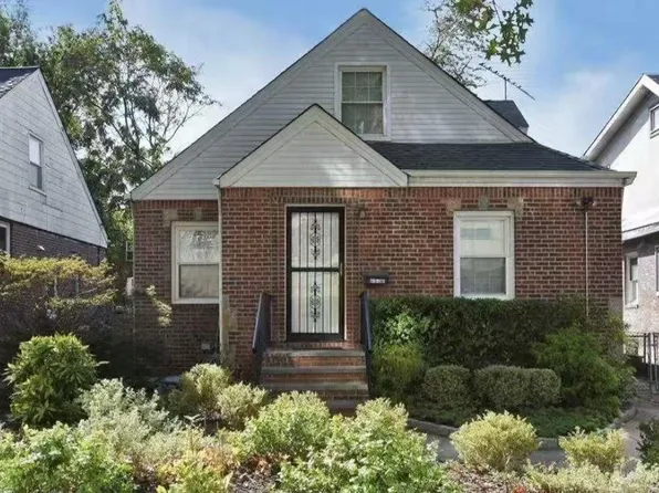 6130 186th Street, Fresh Meadows, NY 11365
