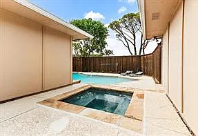 3 bed, 2216 sqft, $4,500 — Photo 2