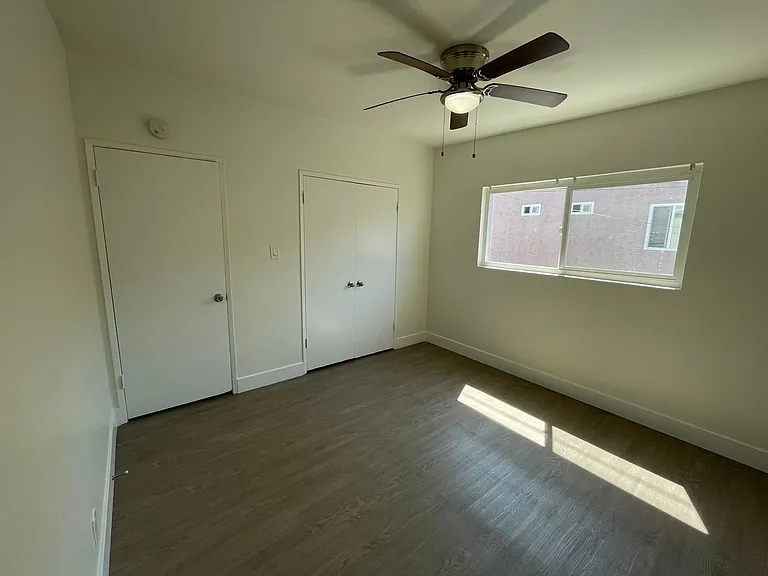 1101 Saint Louis Ave #7 — Photo 37