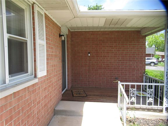 5th image of 1022 Donald Dr