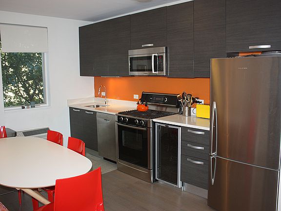 5th image of 1638 8th Ave APT 2H