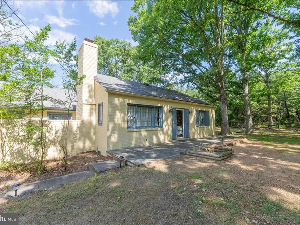 12720 Piney Meetinghouse Rd, Rockville, MD 20854