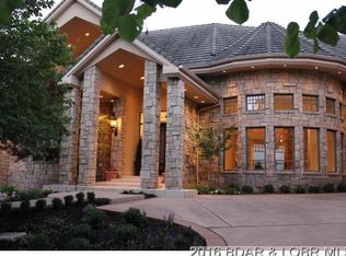 582 Cedar Crst, Lake Ozark, MO 65049