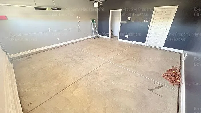 8905 Cadbury Dr — Photo 19