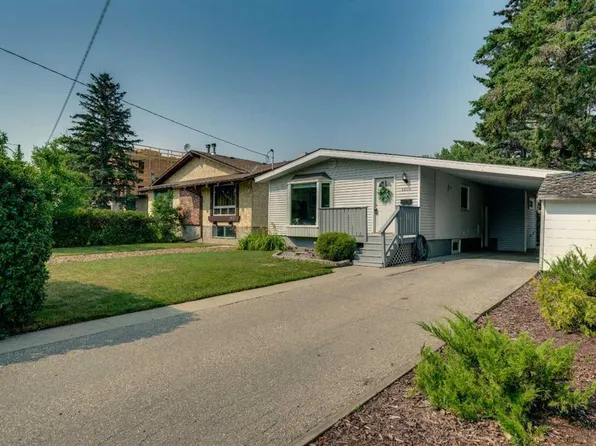 6608 S Bowwood Dr NW, Calgary, AB T3B 2G9