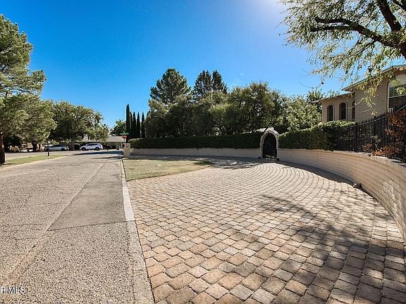 3rd image of 700 Cervantes Ct