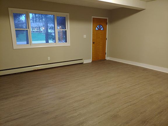 Main over-sized living room