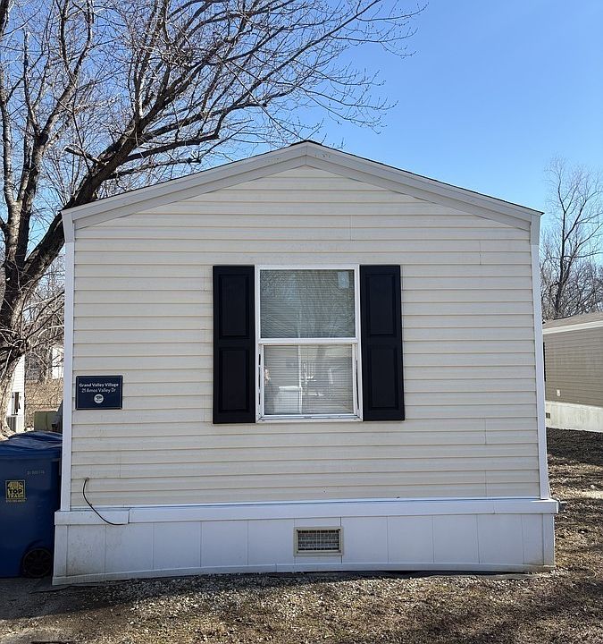 1st image of 21 Amos Valley Dr