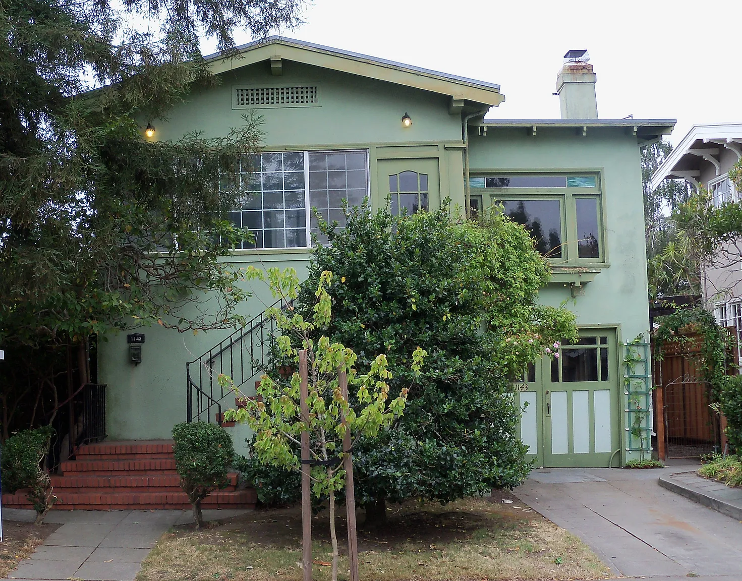 1143 Bernal Ave photo 1
