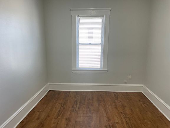 5th image of 534 Elm St #12-3R