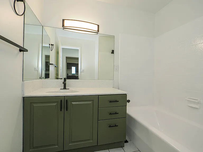 843 W Emeril Ave — Photo 15