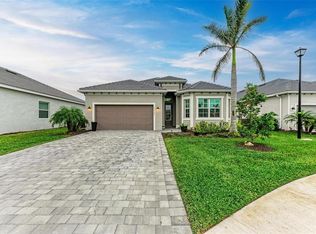 17400 Jadestone Ct, Venice, FL 34293