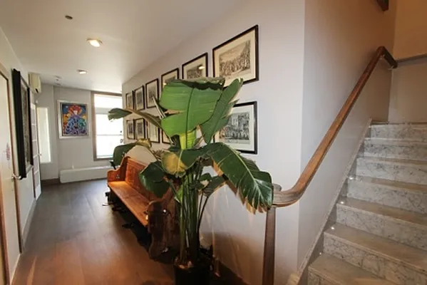 Rented by Maison International | media 28