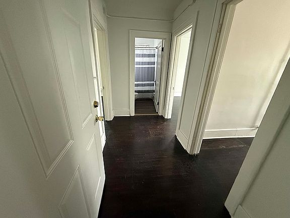 5th image of 1119 4th Ave