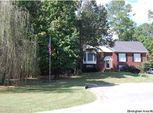 409 E Milgray, Calera, AL 35040