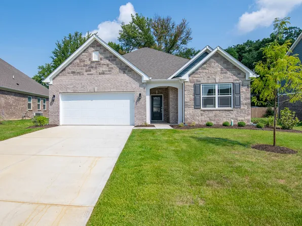 4884 W Williamsburg Pass, New Palestine, IN 46163