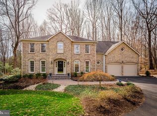 10636 Summersweet Ct, Fairfax Station, VA 22039