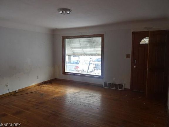 4th image of 12917 Oakview Blvd