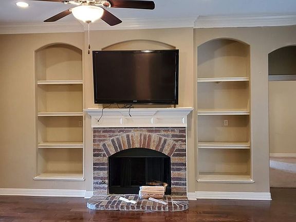 4th image of 2355 Tallgrass Cir