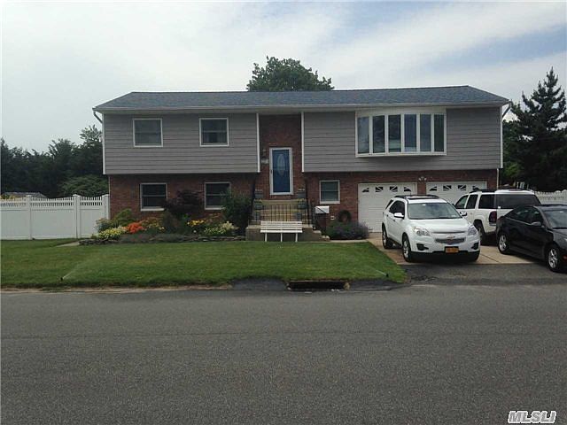 1st image of 534 Pease Ln