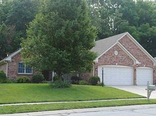 767 Raintree Dr, Avon, IN 46123