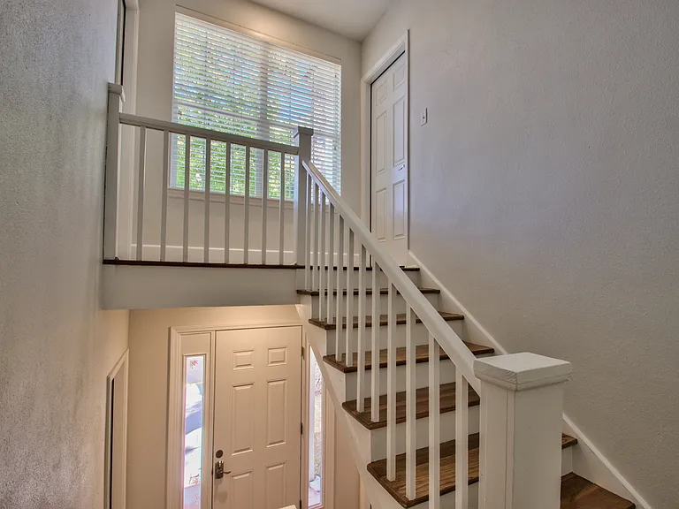 500 E College Ave #G — Photo 6