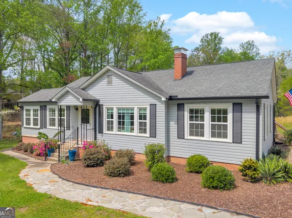 261 Oak Valley Rd, Toccoa, GA 30577