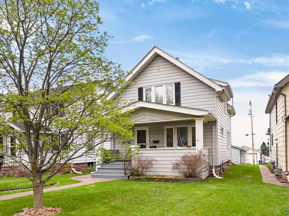 4118 W 7th St, Duluth, MN 55807
