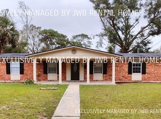 1016 Bacall Rd, Jacksonville, FL 32218