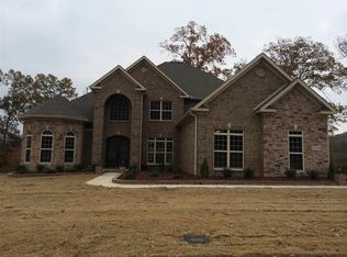 2029 Meadow Creek Cir, Owens Cross Roads, AL 35763