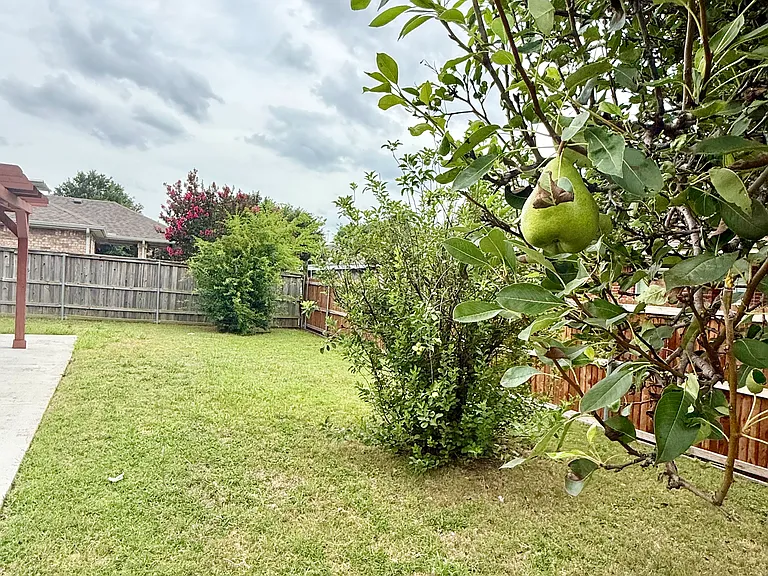 503 Angela Ln — Photo 21
