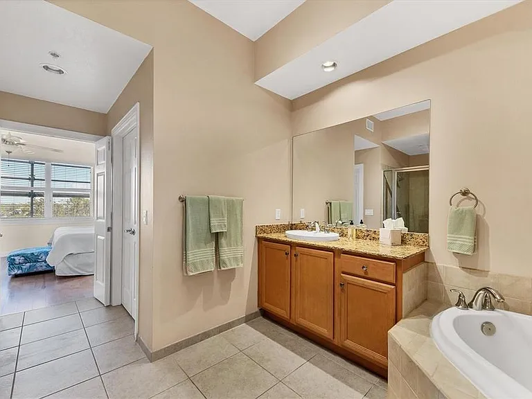 8561 Amberjack Cir #301 — Photo 14