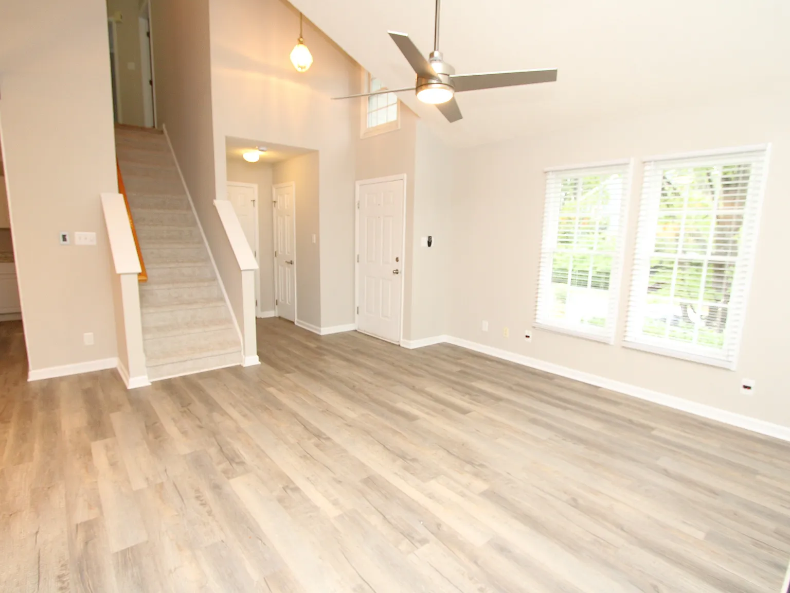 Charming Park Village Home Available Immediately — Photo 4