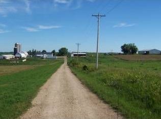 7571 Kirch Rd, Barneveld, WI 53507