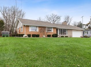 136 Country Club Dr, La Porte, IN