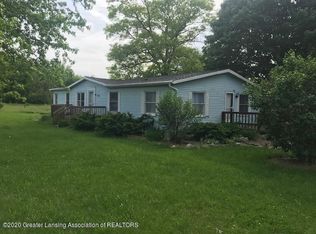 1552 S Michigan Rd, Eaton Rapids, MI 48827