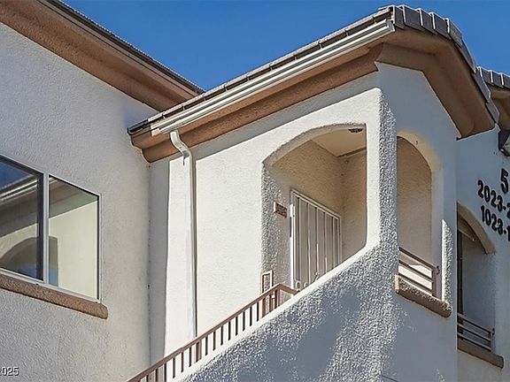 4th image of 5655 E Sahara Ave Unit 2024