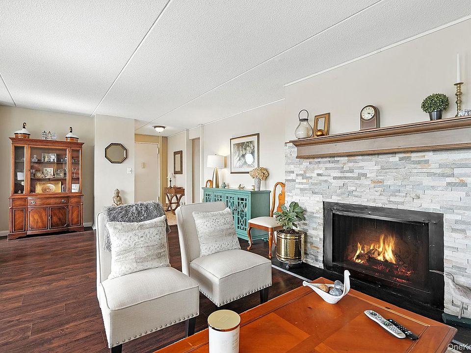 1st image of 300 High Point Drive #PH4