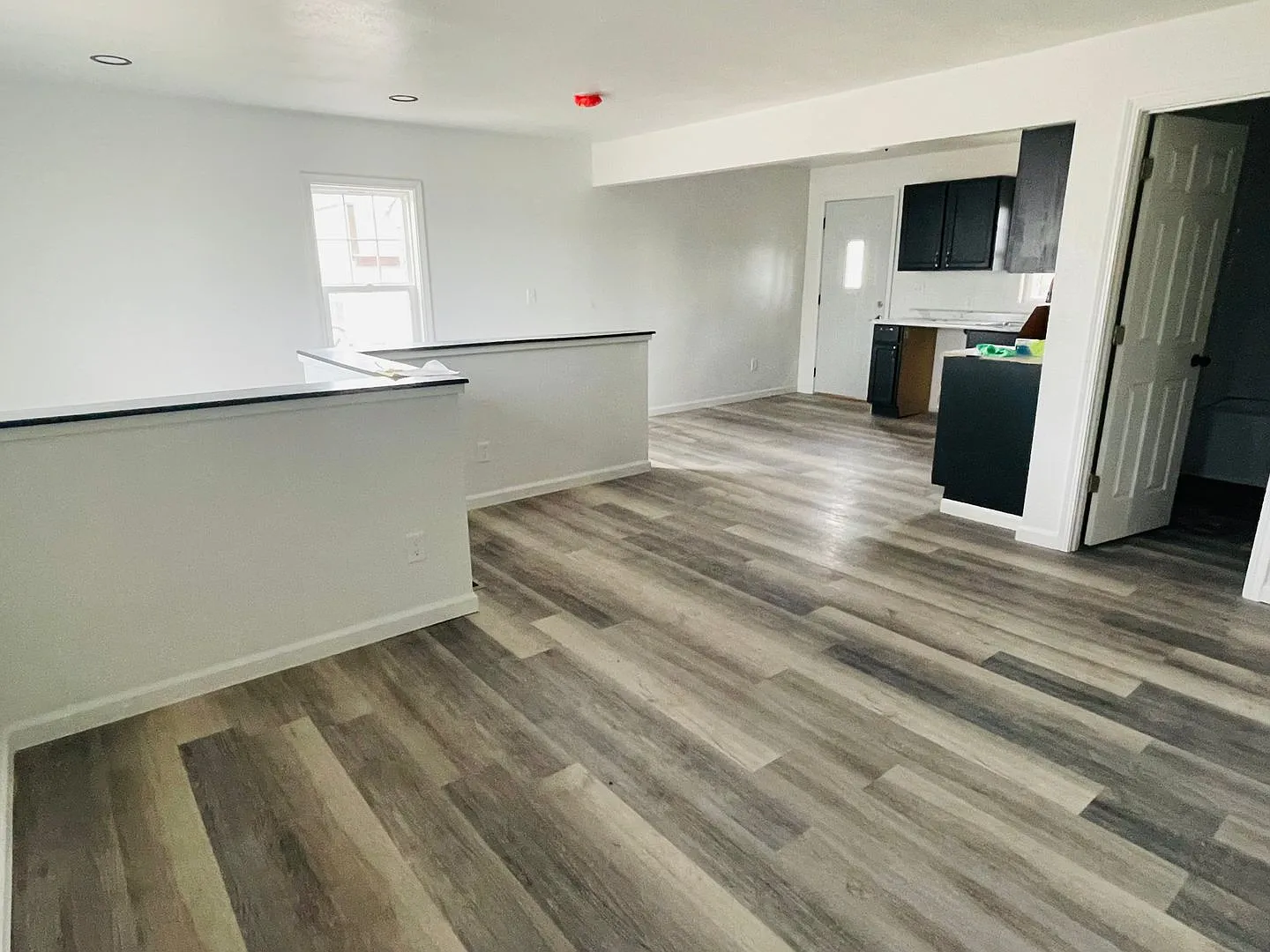 Single family house available! — Photo 4
