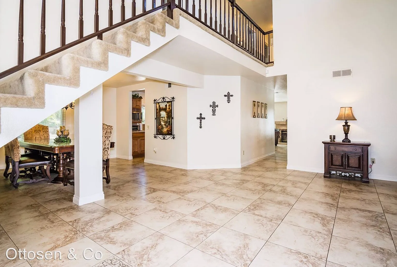 644 Bowcreek Dr photo 1