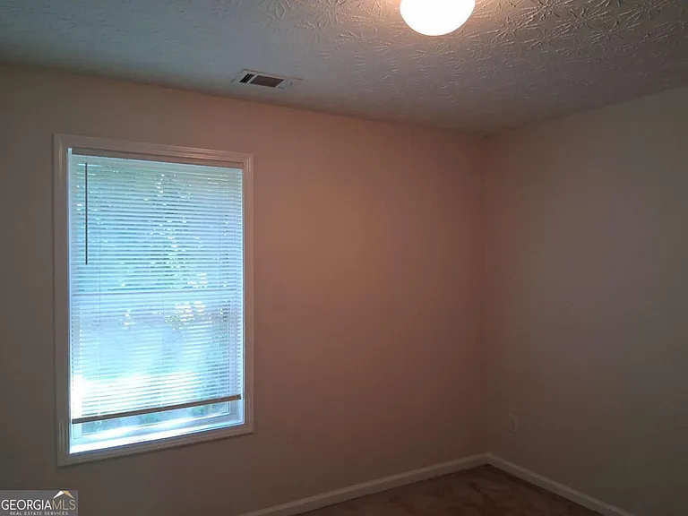 7068 Littlebrook Way — Photo 13