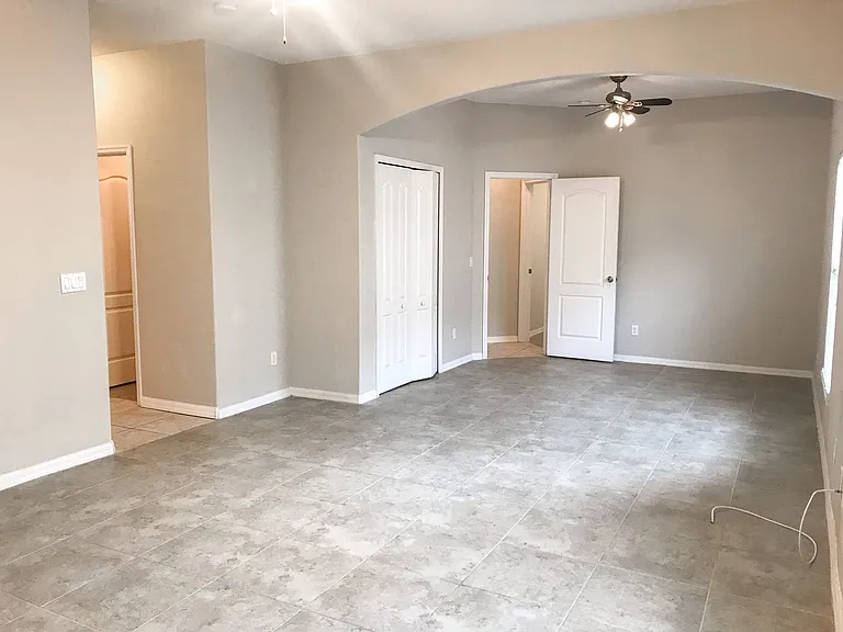 13828 Guildhall Cir — Photo 10