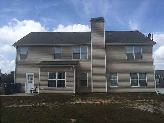 5th image of 1222 River Rush Ln NE