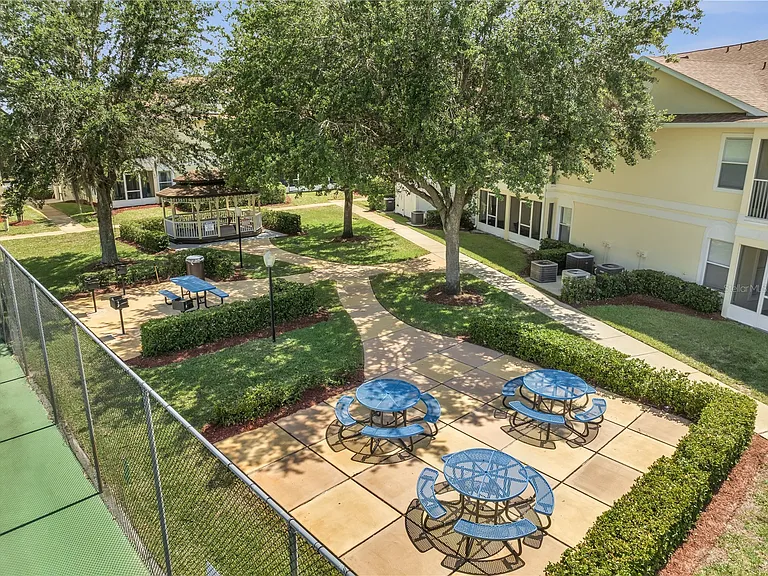 3211 Sabal Palms Ct — Photo 13