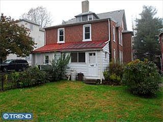 2nd image of 41 Thomas Ave