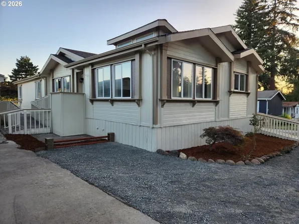 36451 S Sawtell Rd Unit 11, Molalla, OR 97038