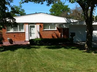 8995 Kidley Dr, Sterling Heights, MI 48314