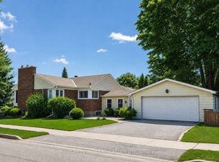 248 Kingsleigh Ct, Milton, ON L9T 1X7
