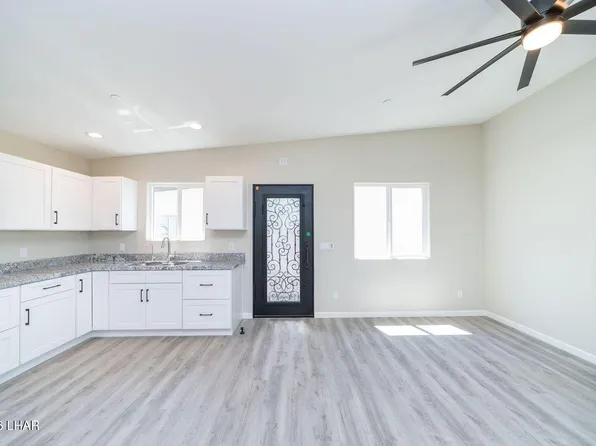 2441 McCulloch Blvd N #A, Lake Havasu City, AZ 86403